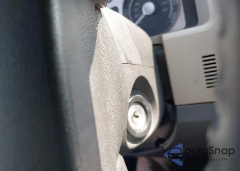 2008 Mercury Mariner V6 z USA, uszkodzony, nr VIN 4M2CU91188KJ15291